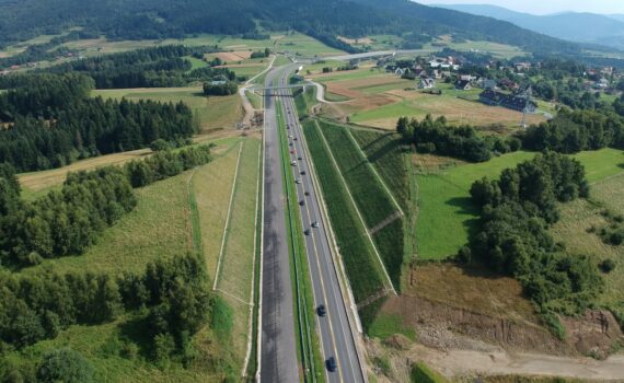 S7 Road Kraków-Rabka view 6 months after completion of works